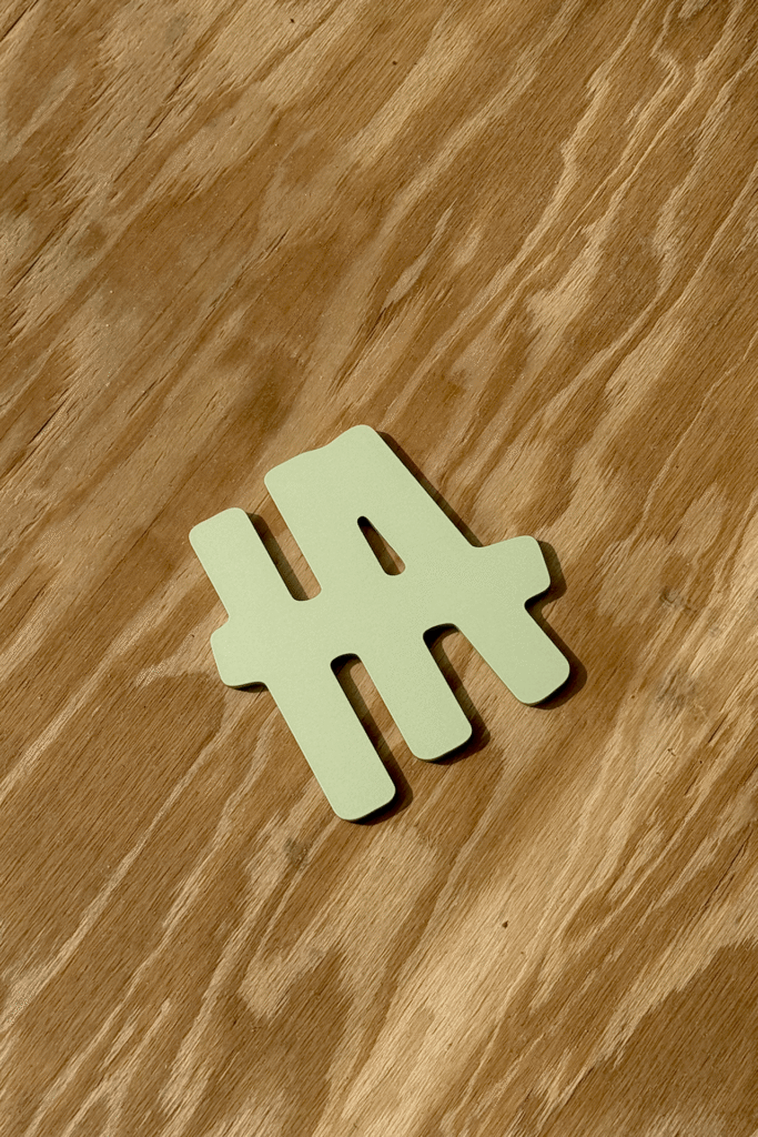 BONNE TRIVET SCULPTURAL KITCHENWARE OBJECT DESIGN COLLECTABLE TULPS DUTCH DESIGN ITEM